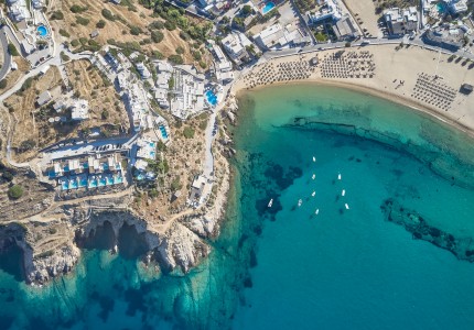 Discover the gems of Ios island