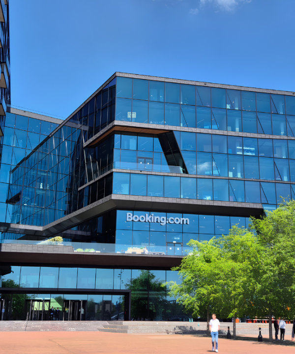 Trésor Hospitality at Booking.com Click 2026
